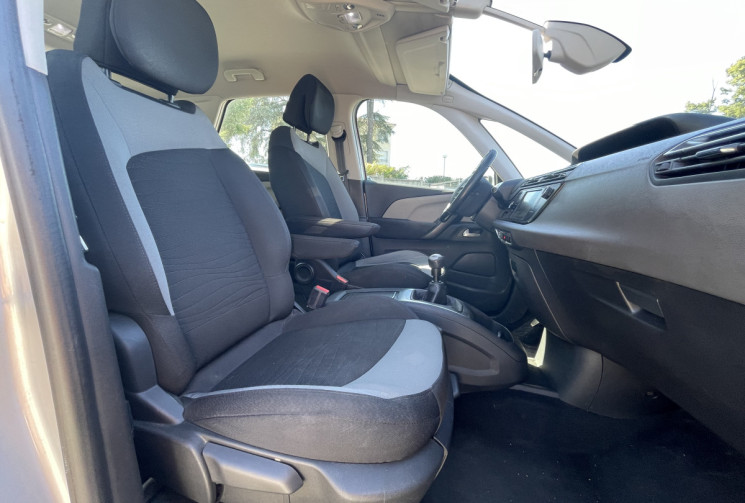 Citroën C4 PICASSO 1.6 HDI / 115 CH / INTENSIVE