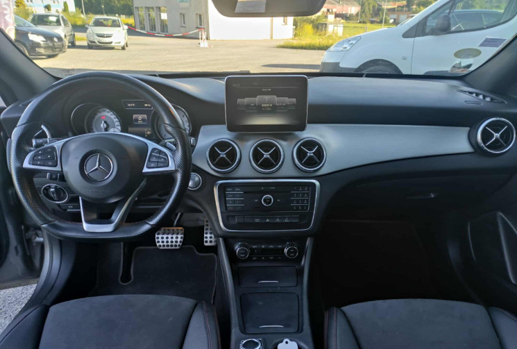 Mercedes CLA 200 CDI FASCINATION PACK AMG 7G-DCT 