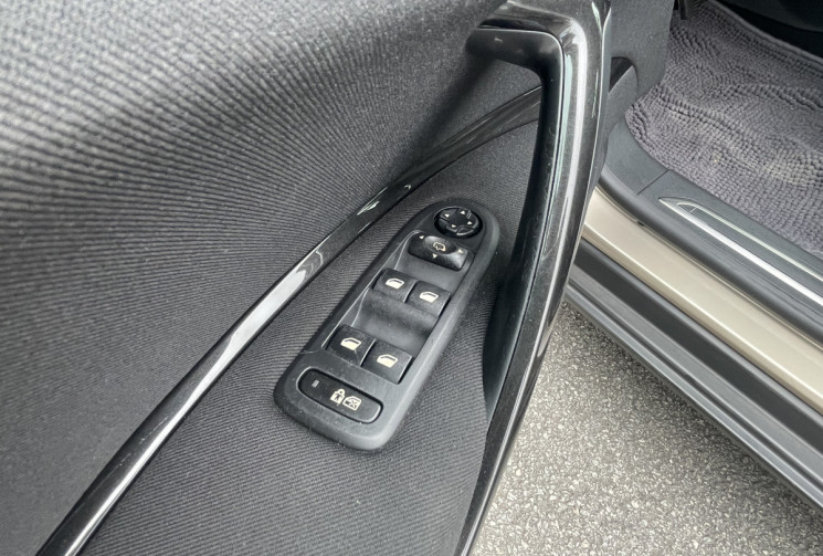 Citroën C5 Berline 2.0 HDi 16V FAP 136 cv EXCLUSIVE