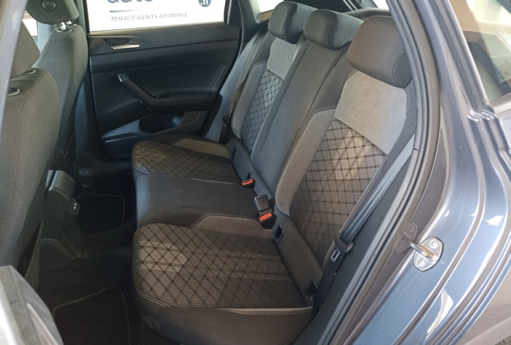 Volkswagen Polo VI Phase 2 1.0 TSI R LINE 95CH CARPLAY-CAMERA