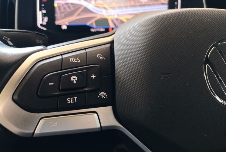 Volkswagen Polo VI Phase 2 1.0 TSI R LINE 95CH CARPLAY-CAMERA