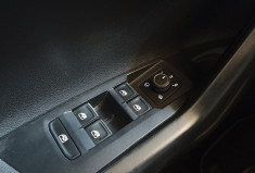 Volkswagen Polo VI Phase 2 1.0 TSI R LINE 95CH CARPLAY-CAMERA