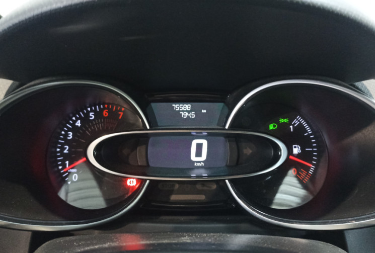 Renault Clio 1.2 16v 75ch Limited 5p