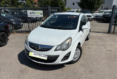 Opel Corsa 1.0 / 65 ch / Essentia / Clim