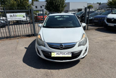 Opel Corsa 1.0 / 65 ch / Essentia / Clim