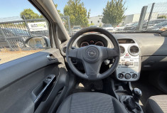 Opel Corsa 1.0 / 65 ch / Essentia / Clim
