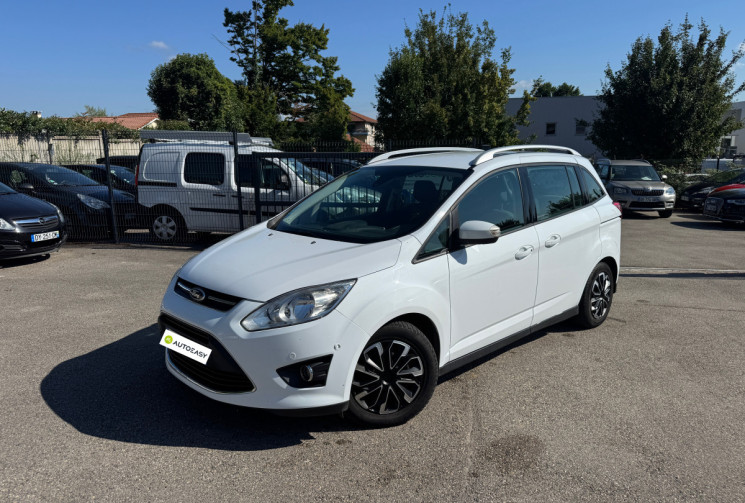Ford GRAND C-MAX 125 CH / TITANIUM / 7 PLACES  Ford GRAND C-MAX 125 CH / TITANIUM / 7 PLACES