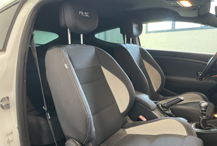 Renault Megane 3 RS 2.0T 250ch Renault Sport Luxe