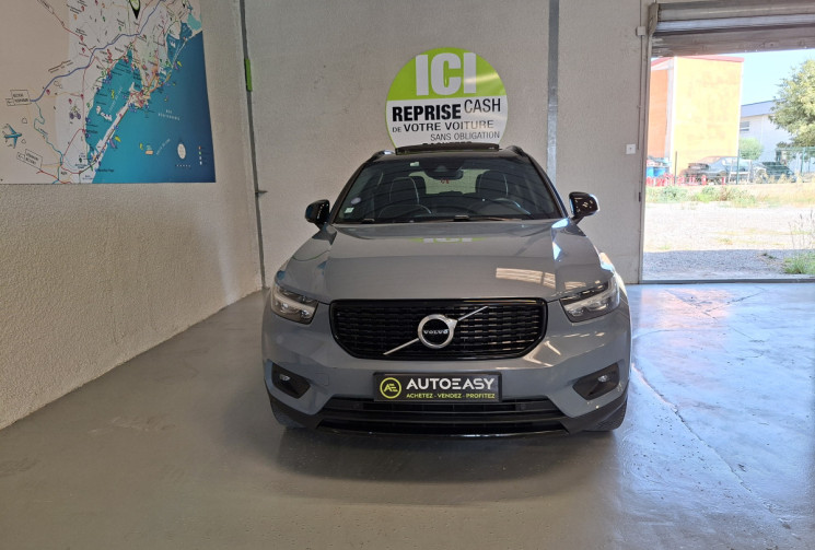Volvo XC40 T5 Recharge 180+82  DCT7 R-Design / Toit ouvrant panoramique électrique