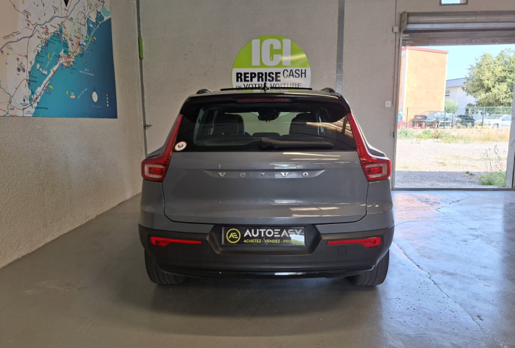 Volvo XC40 T5 Recharge 180+82  DCT7 R-Design / Toit ouvrant panoramique électrique