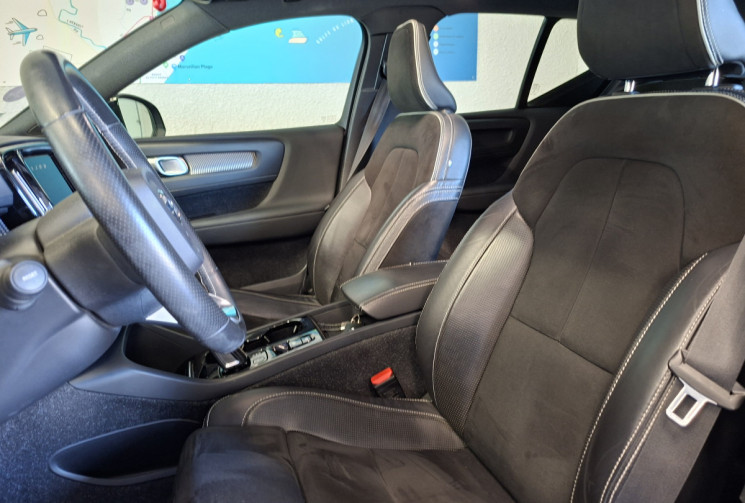 Volvo XC40 T5 Recharge 180+82  DCT7 R-Design / Toit ouvrant panoramique électrique
