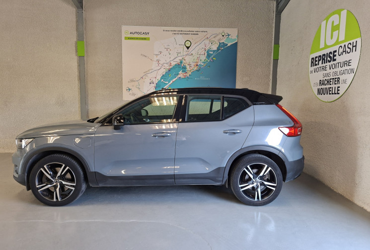 Volvo XC40 T5 Recharge 180+82  DCT7 R-Design / Toit ouvrant panoramique électrique