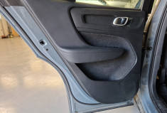 Volvo XC40 T5 Recharge 180+82  DCT7 R-Design / Toit ouvrant panoramique électrique