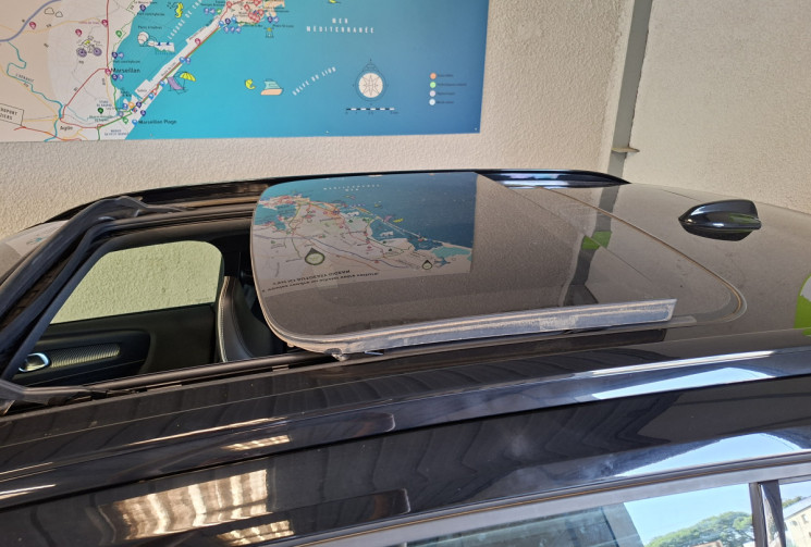 Volvo XC40 T5 Recharge 180+82  DCT7 R-Design / Toit ouvrant panoramique électrique