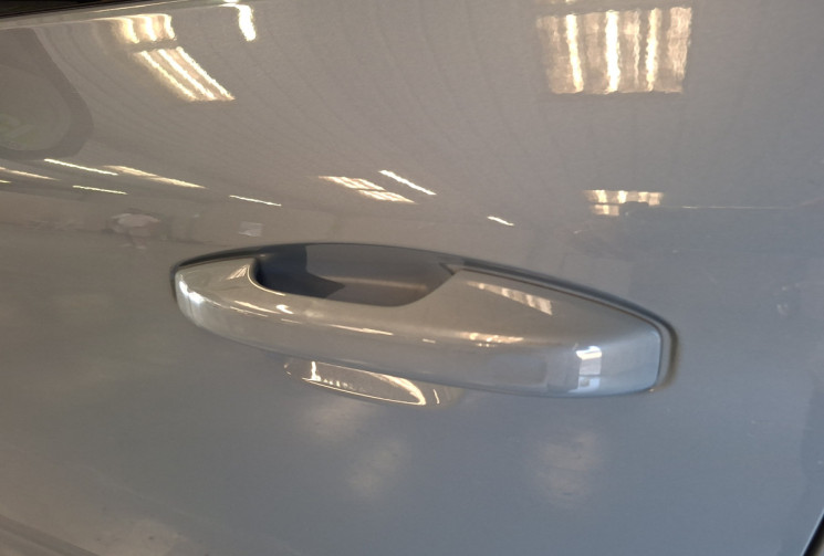 Volvo XC40 T5 Recharge 180+82  DCT7 R-Design / Toit ouvrant panoramique électrique