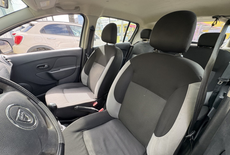 Dacia Sandero II 1.2 i 16V 75 cv ambiance