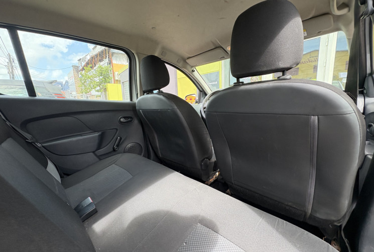 Dacia Sandero II 1.2 i 16V 75 cv ambiance