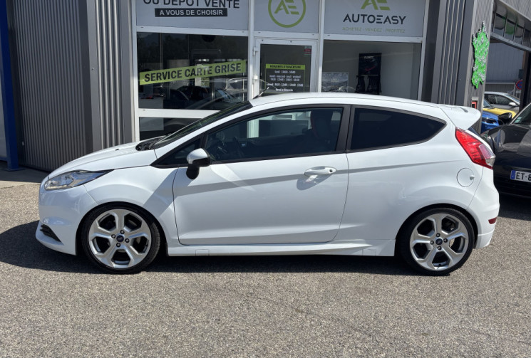 Ford Fiesta VI phase 2 ST 1.6T ecoboost 182 cv