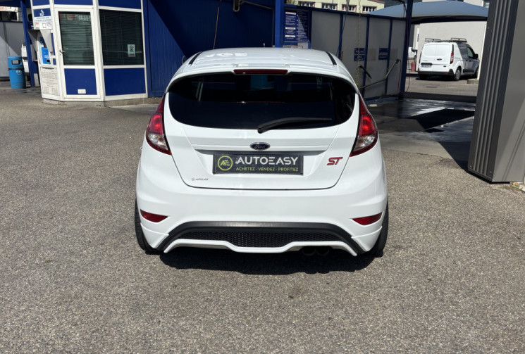 Ford Fiesta VI phase 2 ST 1.6T ecoboost 182 cv