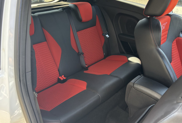 Ford Fiesta VI phase 2 ST 1.6T ecoboost 182 cv