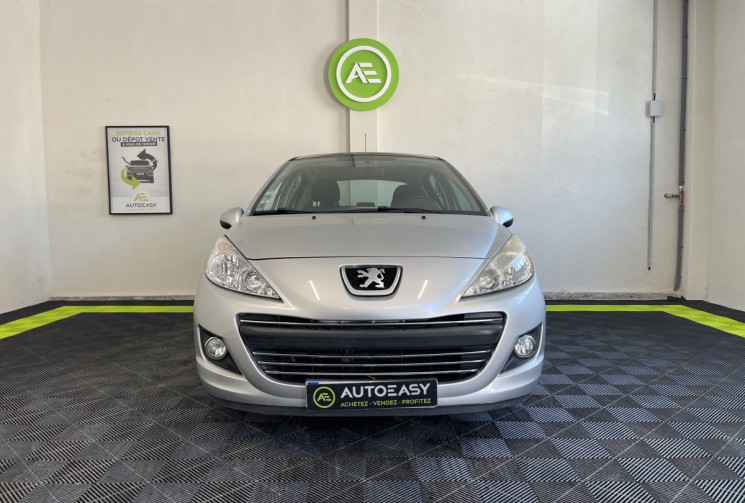 Peugeot 207 1.4 VTi 16v Série Millesim 200 5p // TOIT PANORAMIQUE - BLUETOOTH - CLIMATISATION