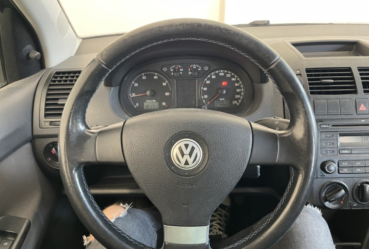 Volkswagen Polo IV 1.2 65ch Trend 5p / CLIMATISATION