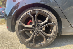 Renault Clio IV 5 Portes RS CUP 1.6 16V Turbo EDC6 200 CH