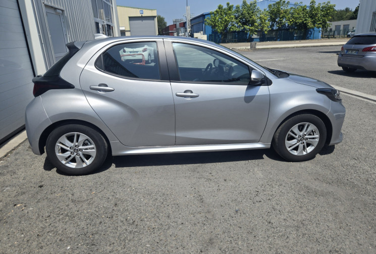 Toyota Yaris 116h Dynamic Business MC24 * Carplay * Caméra * Clim Auto