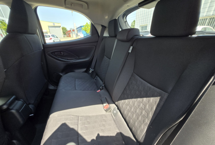 Toyota Yaris 116h Dynamic Business MC24 * Carplay * Caméra * Clim Auto