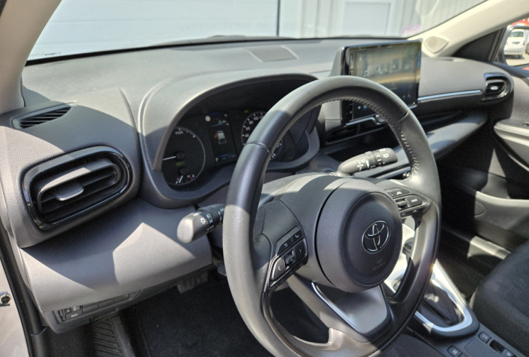 Toyota Yaris 116h Dynamic Business MC24 * Carplay * Caméra * Clim Auto