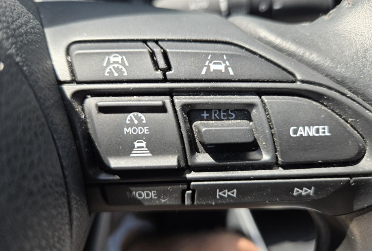 Toyota Yaris 116h Dynamic Business MC24 * Carplay * Caméra * Clim Auto