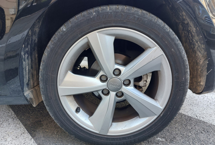 Audi A1 1.4 TFSI 125 CH AMBITION S TRONIC 47800 KMS