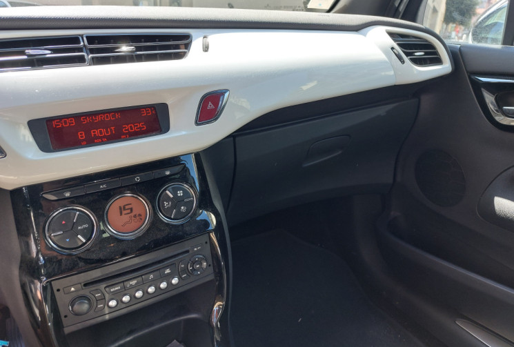 Citroën DS3 1.6E HDI 92 CH SO CHIC DISTRI NEUVE