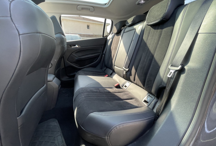 Peugeot 308 1.2 / 130 CH / ALLURE