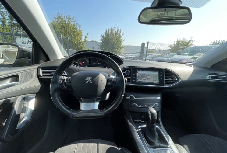 Peugeot 308 1.2 / 130 CH / ALLURE