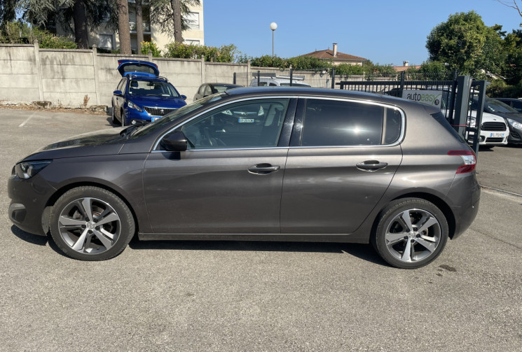 Peugeot 308 1.2 / 130 CH / ALLURE
