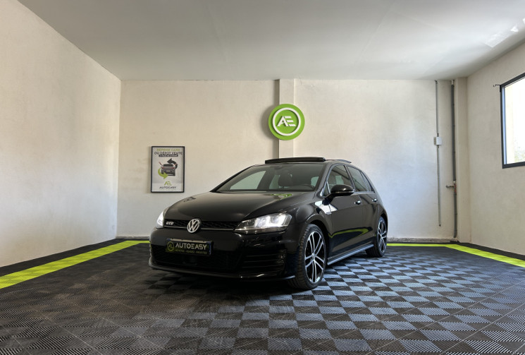 Volkswagen Golf VII 2.0 TDI 184ch GTD DSG6 5p / TOIT OUVRANT / DEGIVRAGE A DISTANCE / CARPLAY
