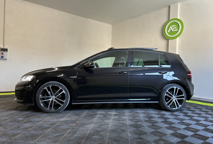 Volkswagen Golf VII 2.0 TDI 184ch GTD DSG6 5p / TOIT OUVRANT / DEGIVRAGE A DISTANCE / CARPLAY