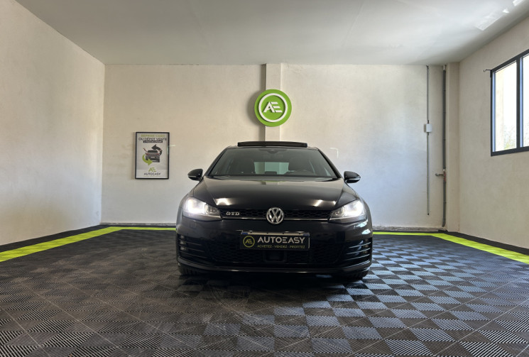 Volkswagen Golf VII 2.0 TDI 184ch GTD DSG6 5p / TOIT OUVRANT / DEGIVRAGE A DISTANCE / CARPLAY