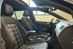 Volkswagen Golf VII 2.0 TDI 184ch GTD DSG6 5p / TOIT OUVRANT / DEGIVRAGE A DISTANCE / CARPLAY