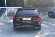 Volvo XC60 2.0 B4 197 R-Design * Suspension pilotées / Affichage tête haute / Toit Ouvrant