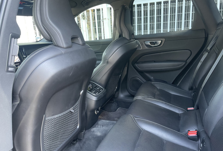 Volvo XC60 2.0 B4 197 R-Design