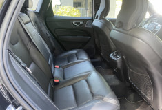 Volvo XC60 2.0 B4 197 R-Design * Suspensions pilotées / Affichage tête haute / Toit Ouvrant