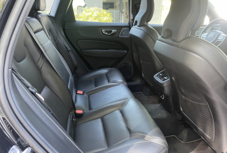 Volvo XC60 2.0 B4 197 R-Design