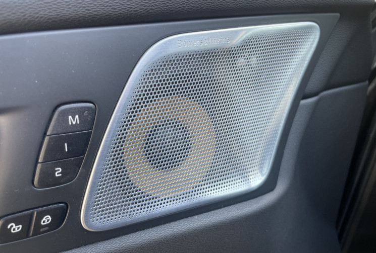 Volvo XC60 2.0 B4 197 R-Design