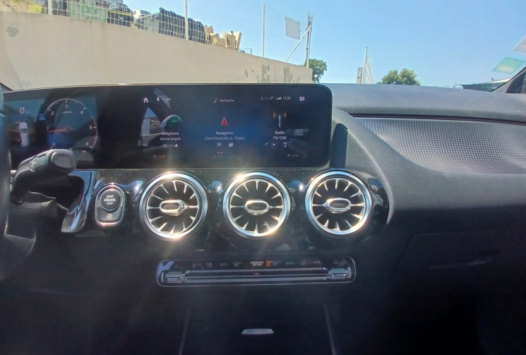 Mercedes GLA 200d 2.0 d 16V 8G-DCT 150 BUSINESS