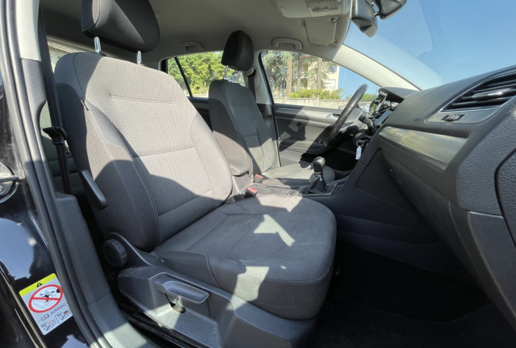 Volkswagen Golf 1.6 TDI / 105 CH / Confortline Business