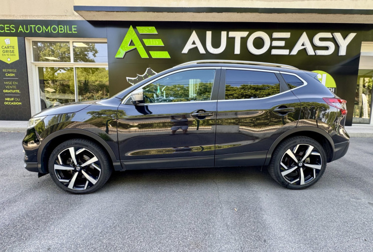 Nissan Qashqai TEKNA Plus 1.6 Dci 130 ch XTronic / FULL Options / Attelage / Garantie 6 mois