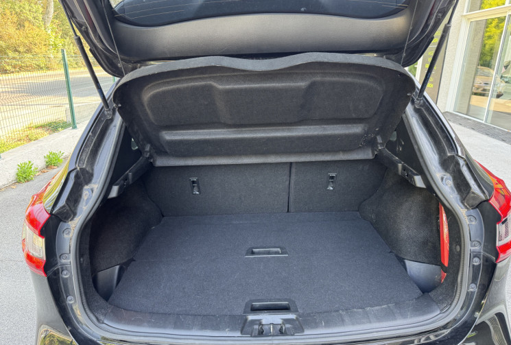 Nissan Qashqai TEKNA Plus 1.6 Dci 130 ch XTronic / FULL Options / Attelage / Garantie 6 mois