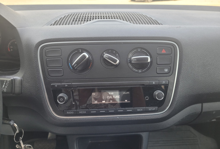 Skoda CITIGO 1.0 12v MPI 75 CH ASG5 AMBITION